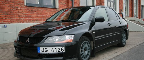 Mitsubishi Lancer Evolution IX